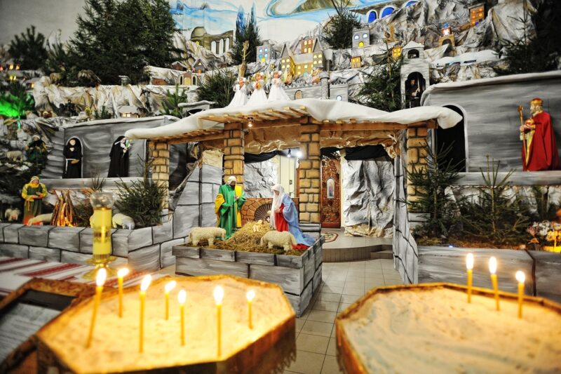 Christmas nativity crib sets